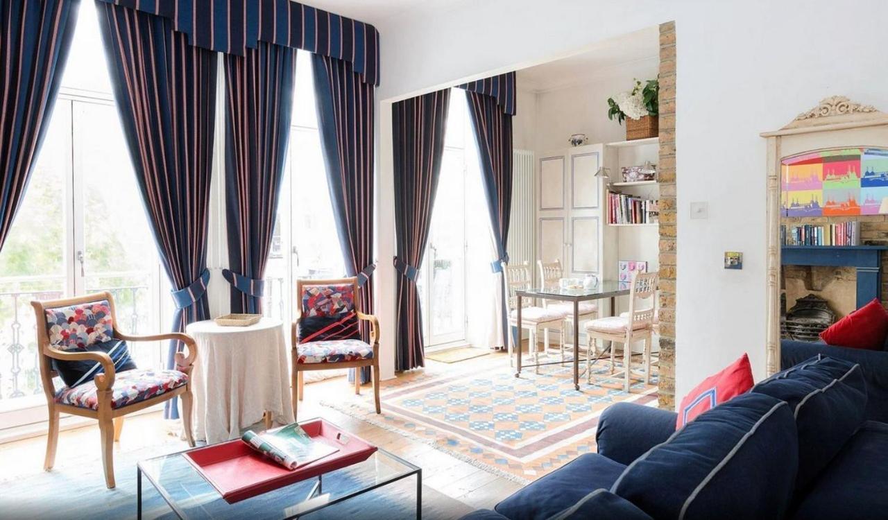 A To Rent - Boutique * Londra