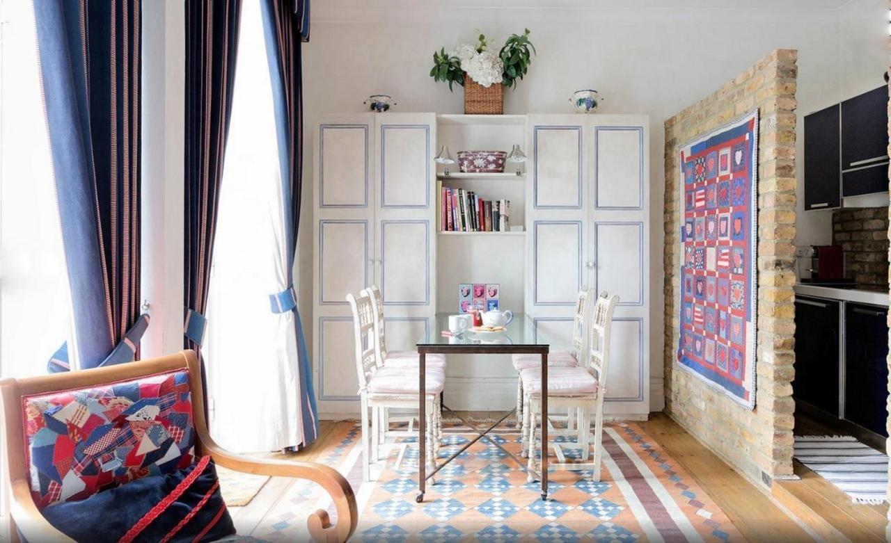 A To Rent - Boutique * Londra